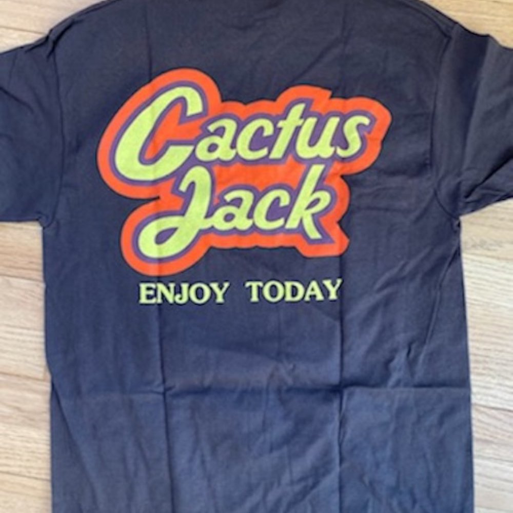 Travis Scott Reese's Puffs Short Sleeve tee